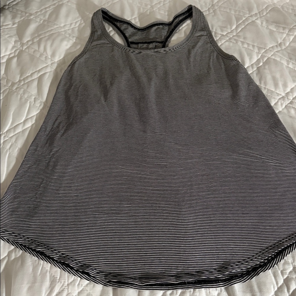 LULULEMON Women’s 6 ‘Love Tank *Pleated’ Tonka Stripe White & Black Racerback